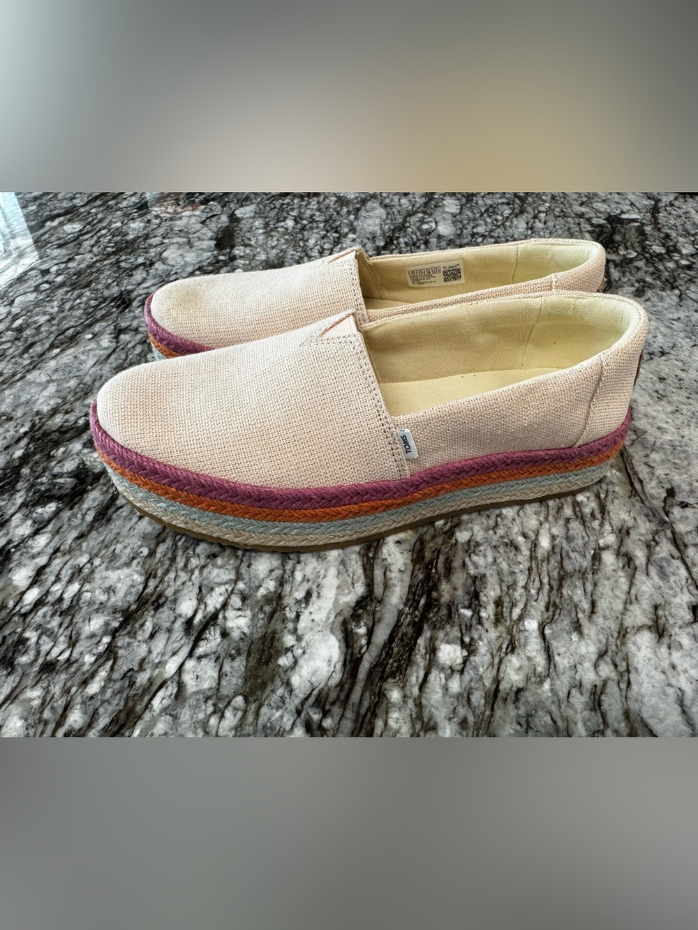 Tom’s shoes W 7.5